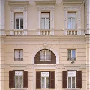 3* Hotel Embassy